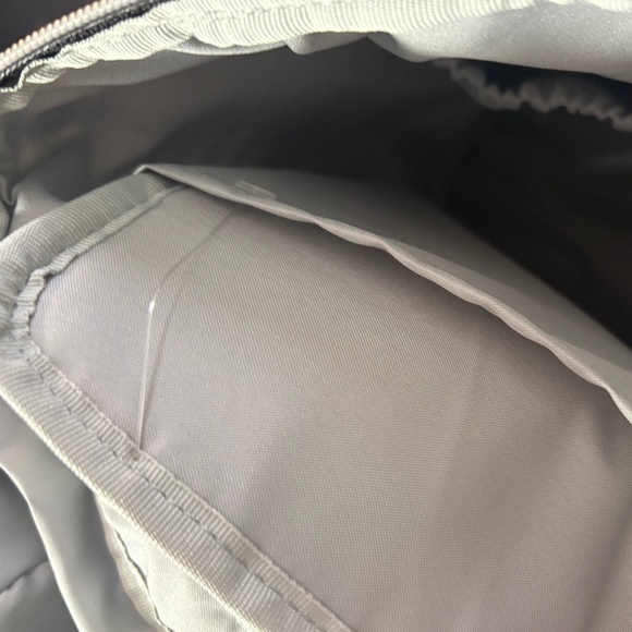 Skip Hop Large Diaper Bag in Black and White Stripes w/ Diaper Changing Pad - Picture 6 of 12